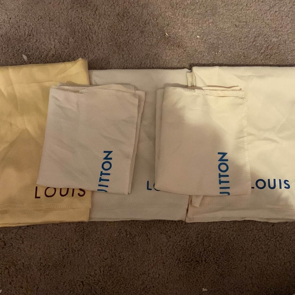 Louis Vuitton cloths